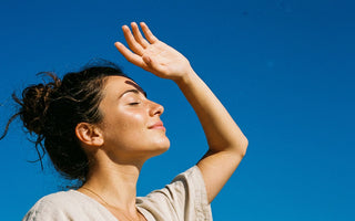 Come proteggere la pelle dal sole in modo naturale