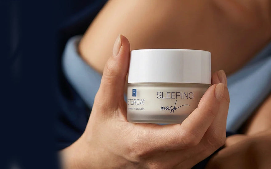Sleeping mask: il rituale notturno che trasforma la pelle