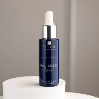 SÉRUM SUPRÊME À L'ACIDE HYALURONIQUE