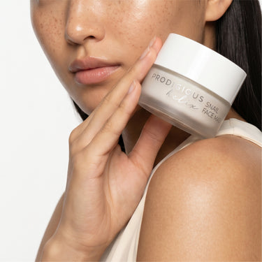 PRODIGIOUS HELIX SNAIL FACE MASK